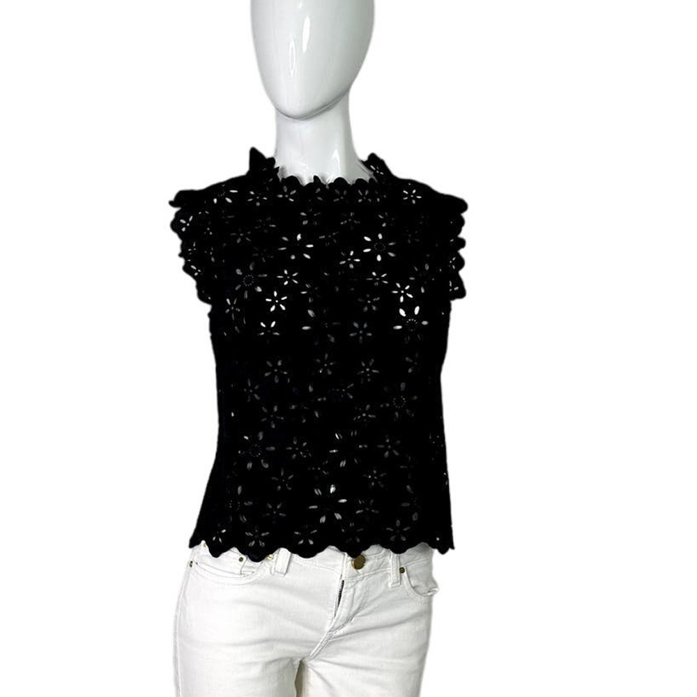 Kate Spade  Daisy Eyelet Top size 0 Black